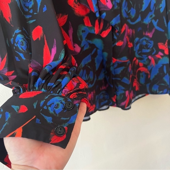 Hunter Bell Finley Blouse - Picture 3 of 6